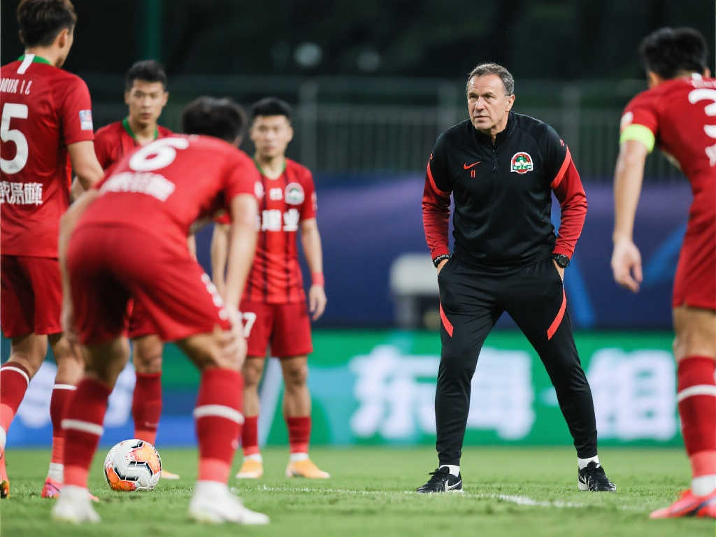 他担任场上 他担任场上